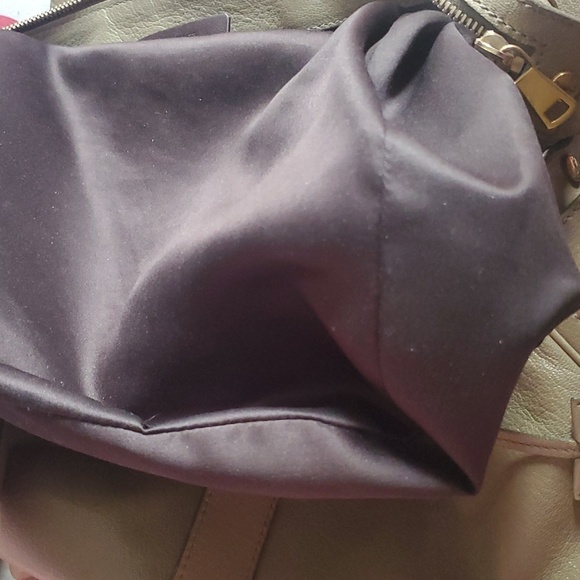 YSL Muse messenger bag. - Picture 15 of 16